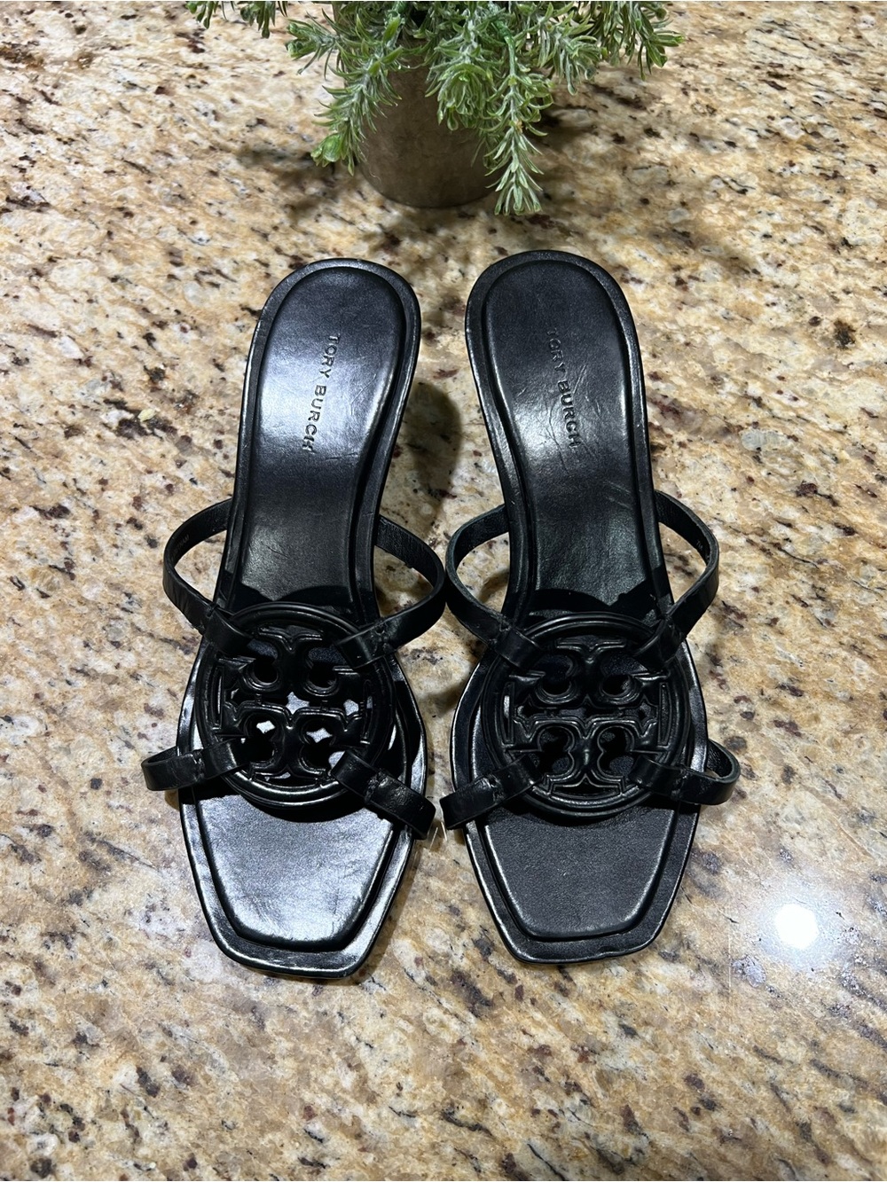 Tory Burch Geo Bombe Black Kitten Heel Sandals 7M - Picture 2 of 10
